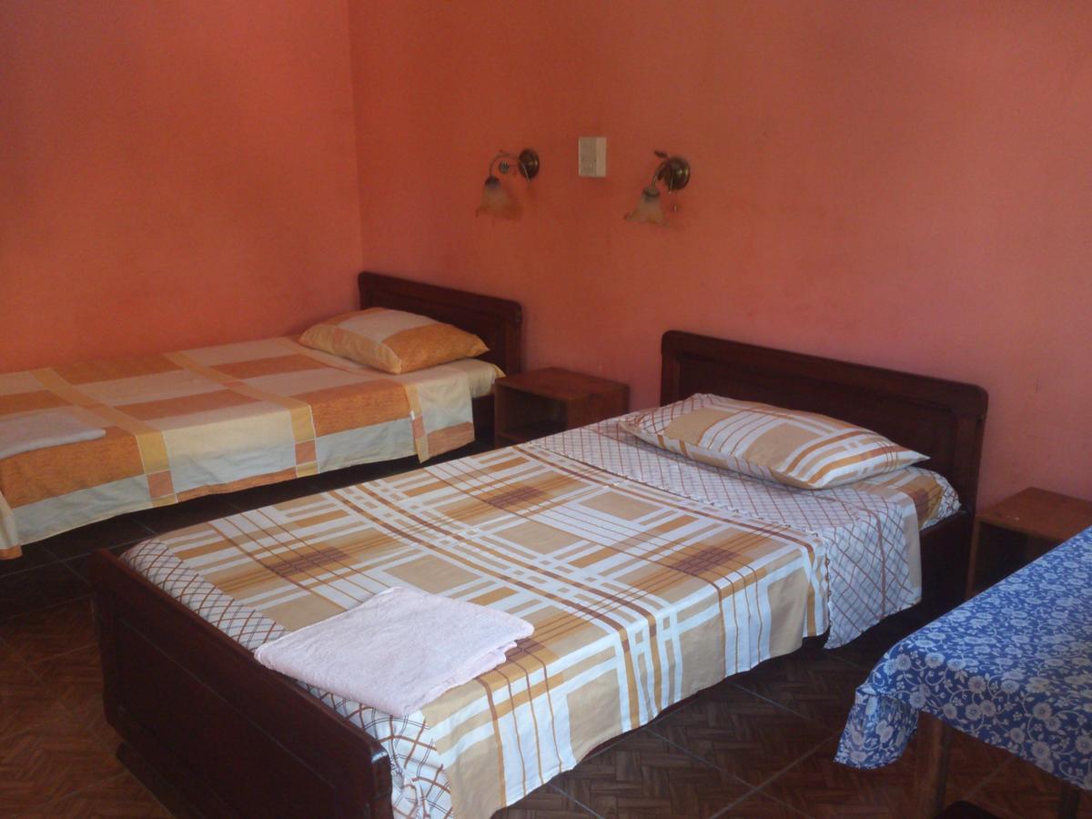 Hostal Santa Ana Рурренабаке Экстерьер фото