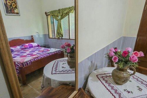 Hostal Santa Ana Рурренабаке Экстерьер фото